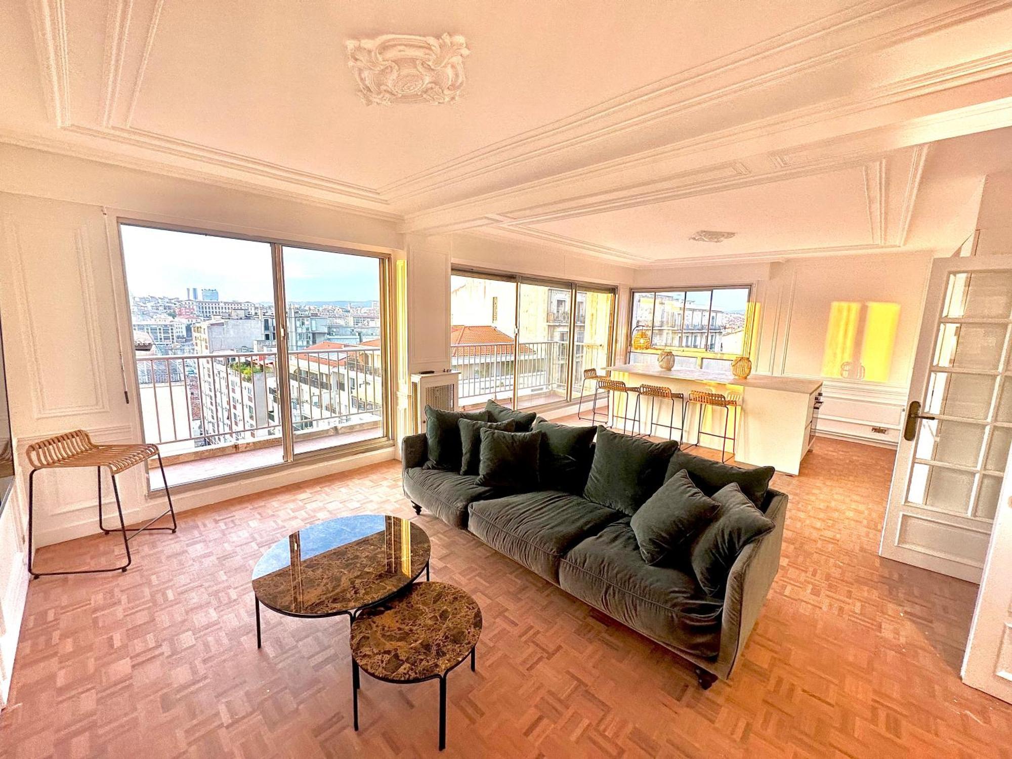 Appartement Cote Vieux Port - 105m2 - Port & Sea View
