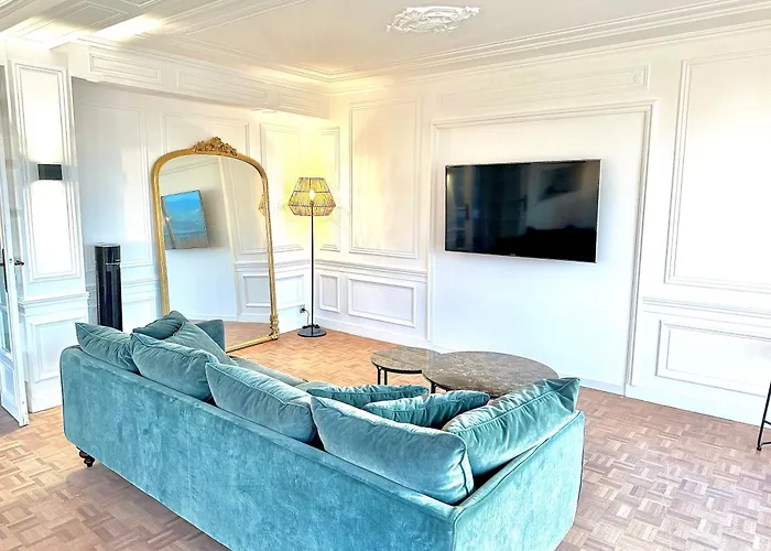 Cote Vieux Port - 105M2 - Port & Sea View