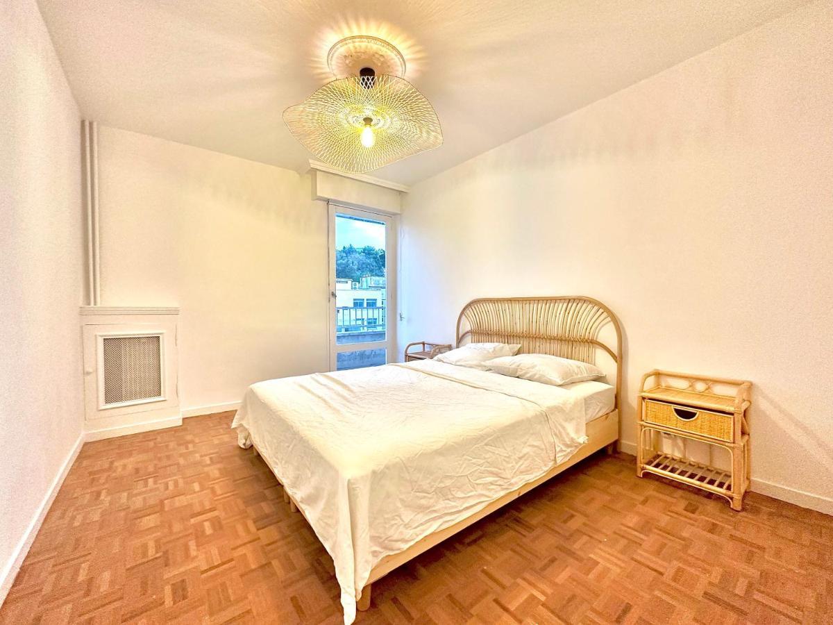 Cote Vieux Port - 105m2 - Port & Sea View Appartement *