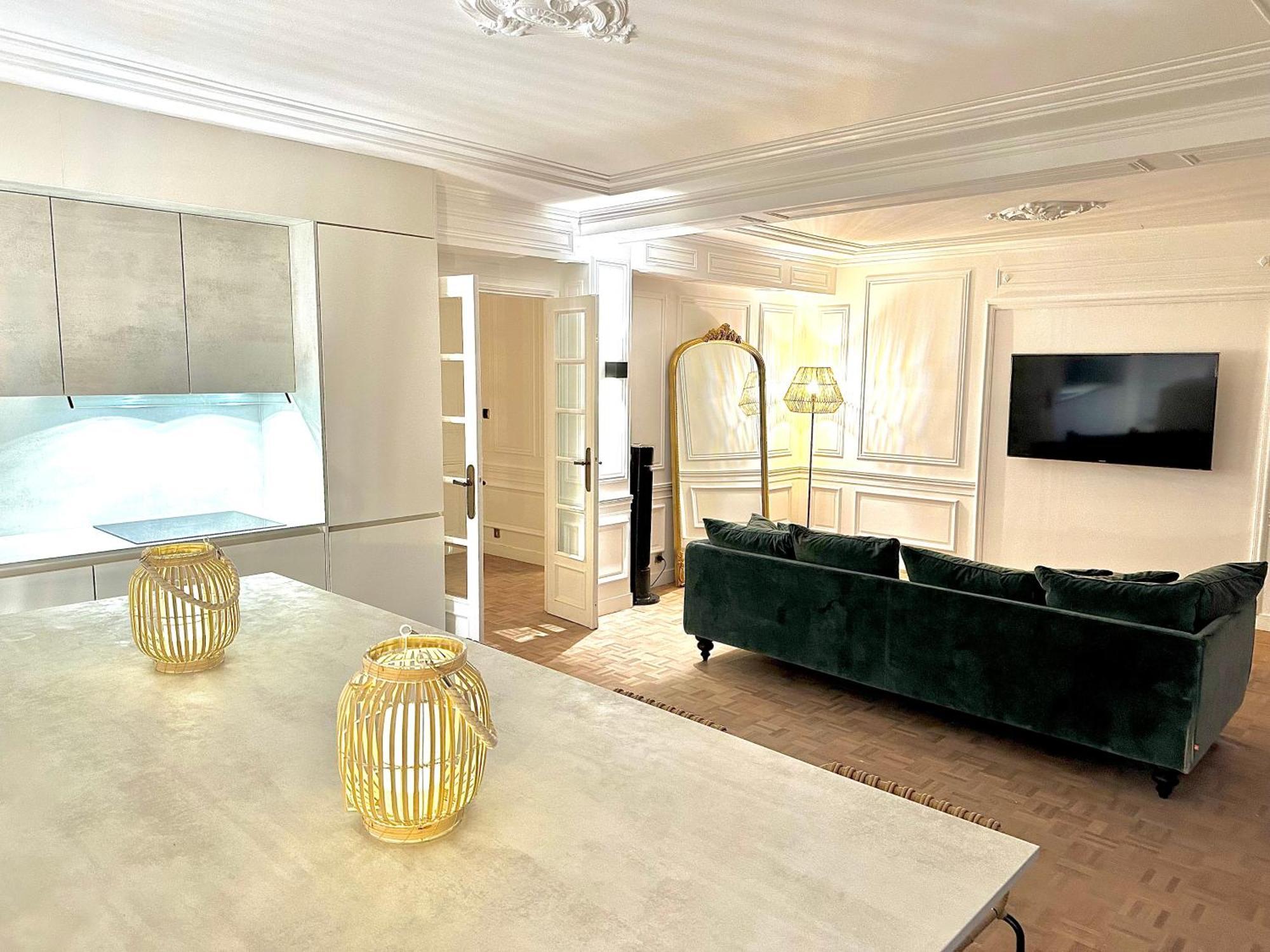 Cote Vieux Port - 105m2 - Port & Sea View *